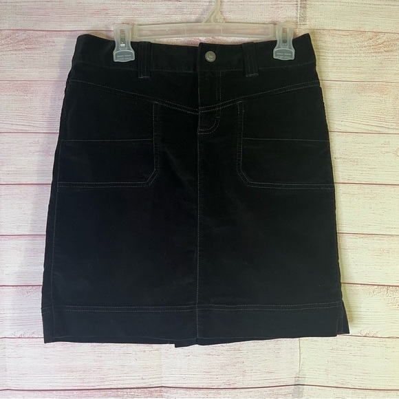 Athleta Black Velvet Skirt Size 6 - Picture 1 of 8